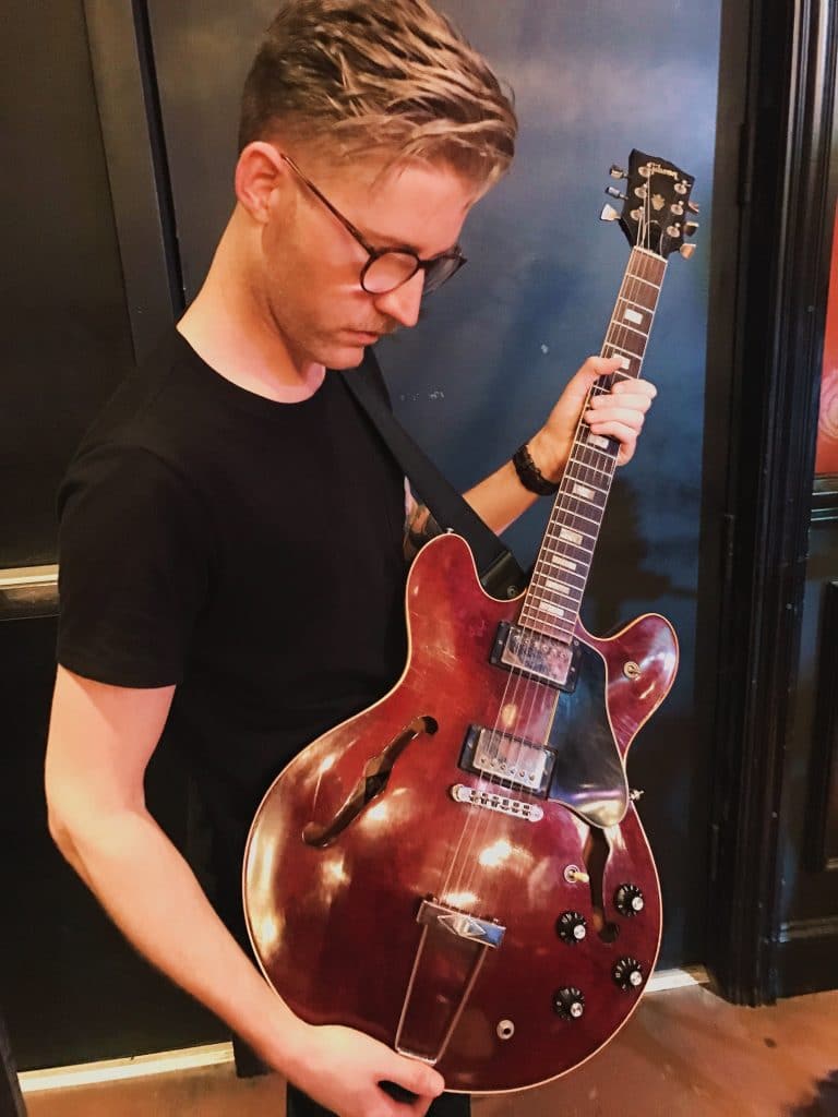 Scott Mills 1978 Gibson 33
