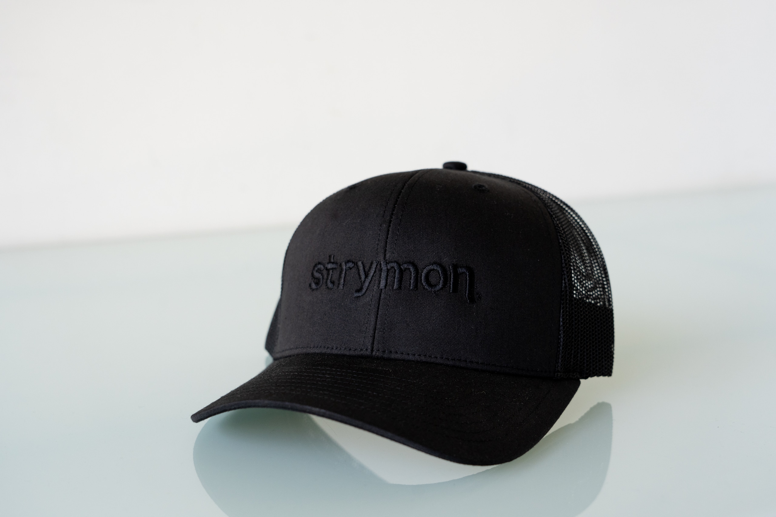 Strymon hat (black on black)