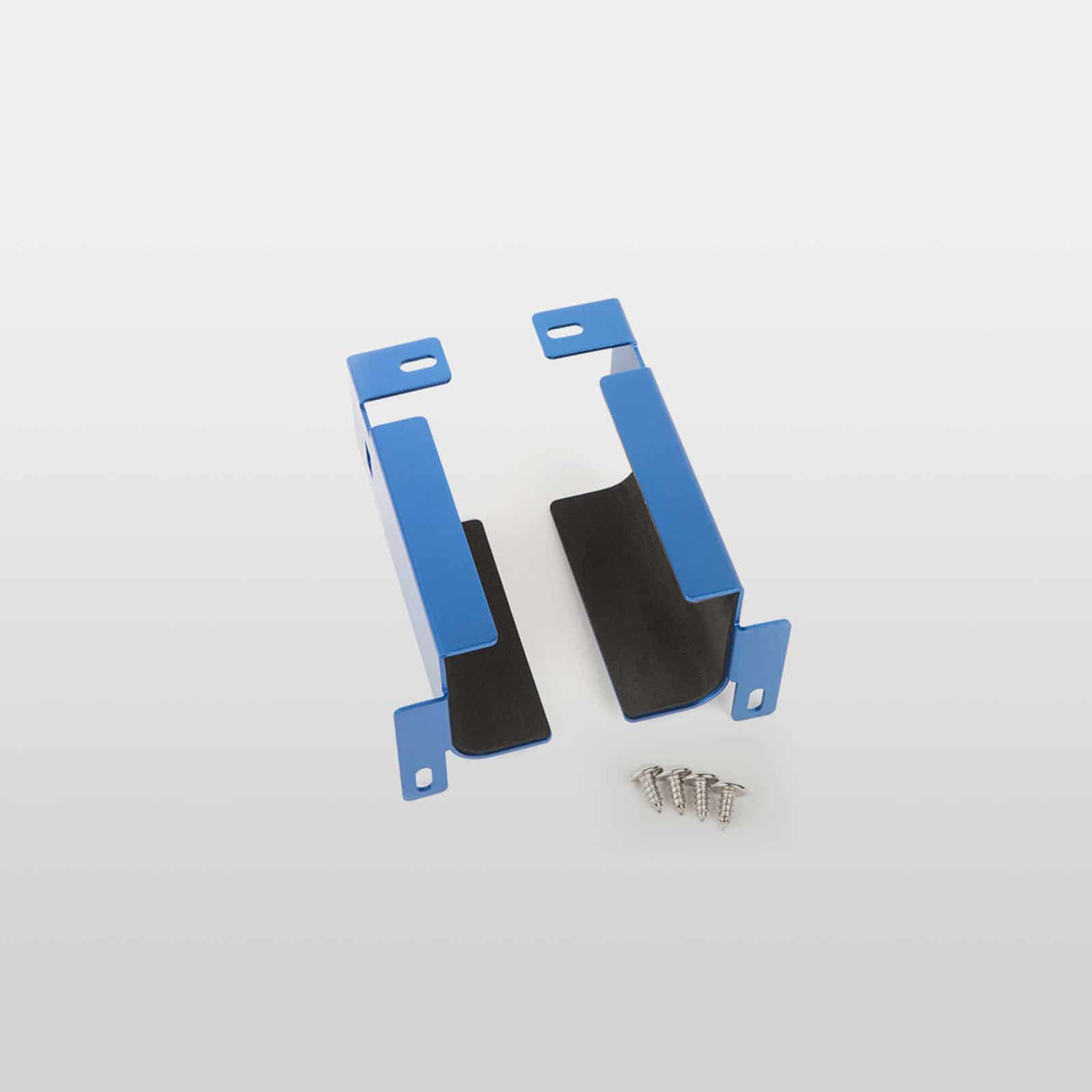 Zuma bracket for PedalTrain pedalboards